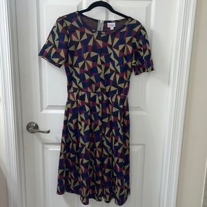 Lularoe Amelia Geometric Jacquard Dress in size Large